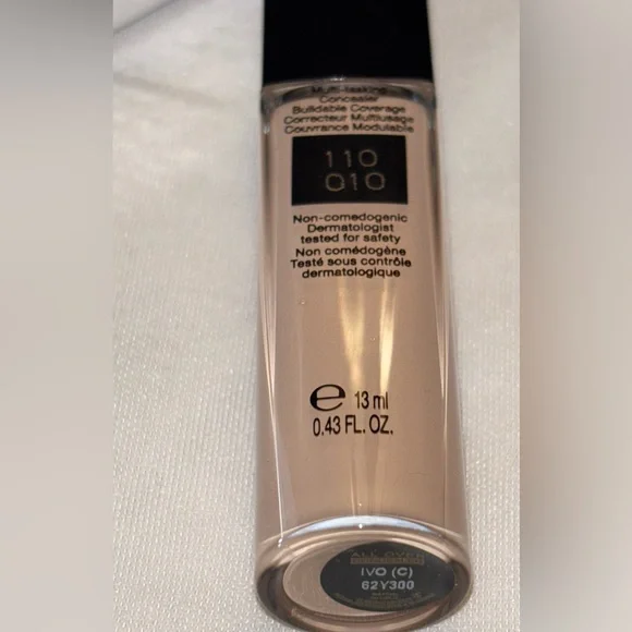 Lancome Teint Idole Ultra Wear All Over Concealer 110 Ivoire (C) - Picture 2 of 7